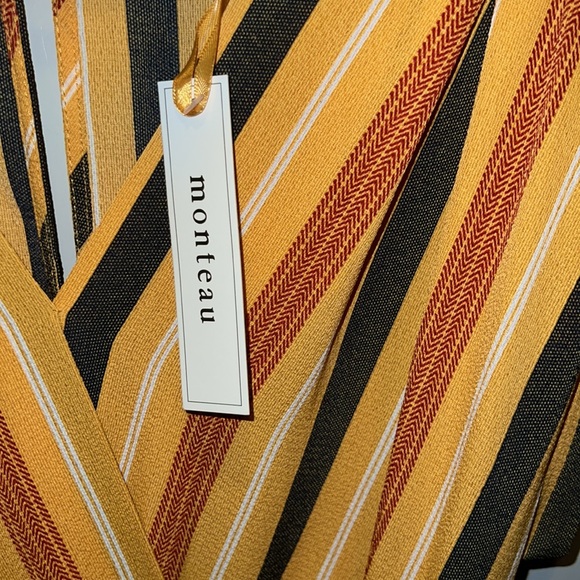 NWT Monteau  yellow striped v-neck jumpsuit sz Medium - Picture 2 of 2